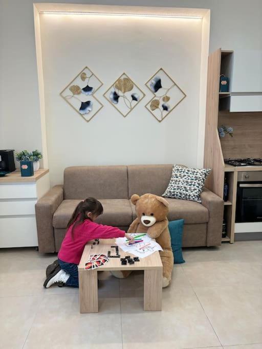Teddy'S Home Luminoso Accogliente E Moderno راكالي المظهر الخارجي الصورة